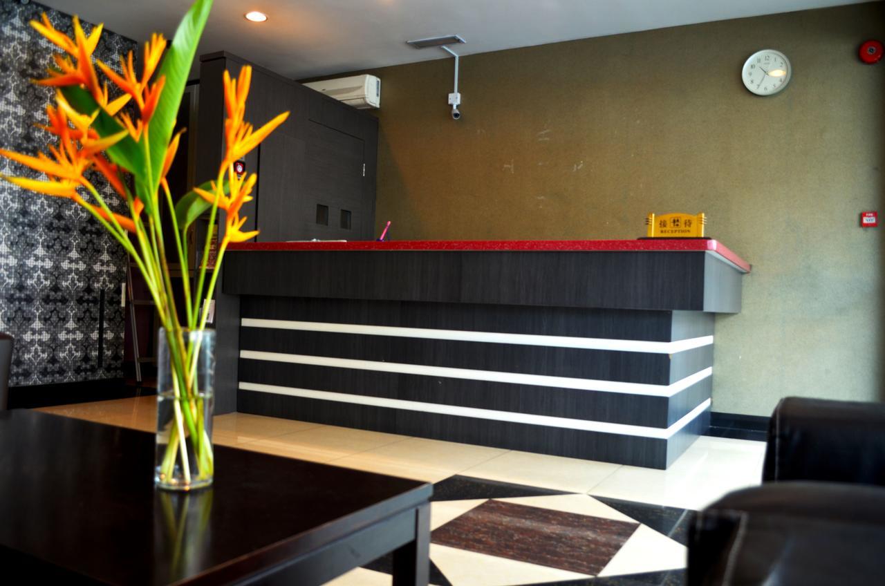 Lintas Plaza Hotel Kota Kinabalu Exterior photo